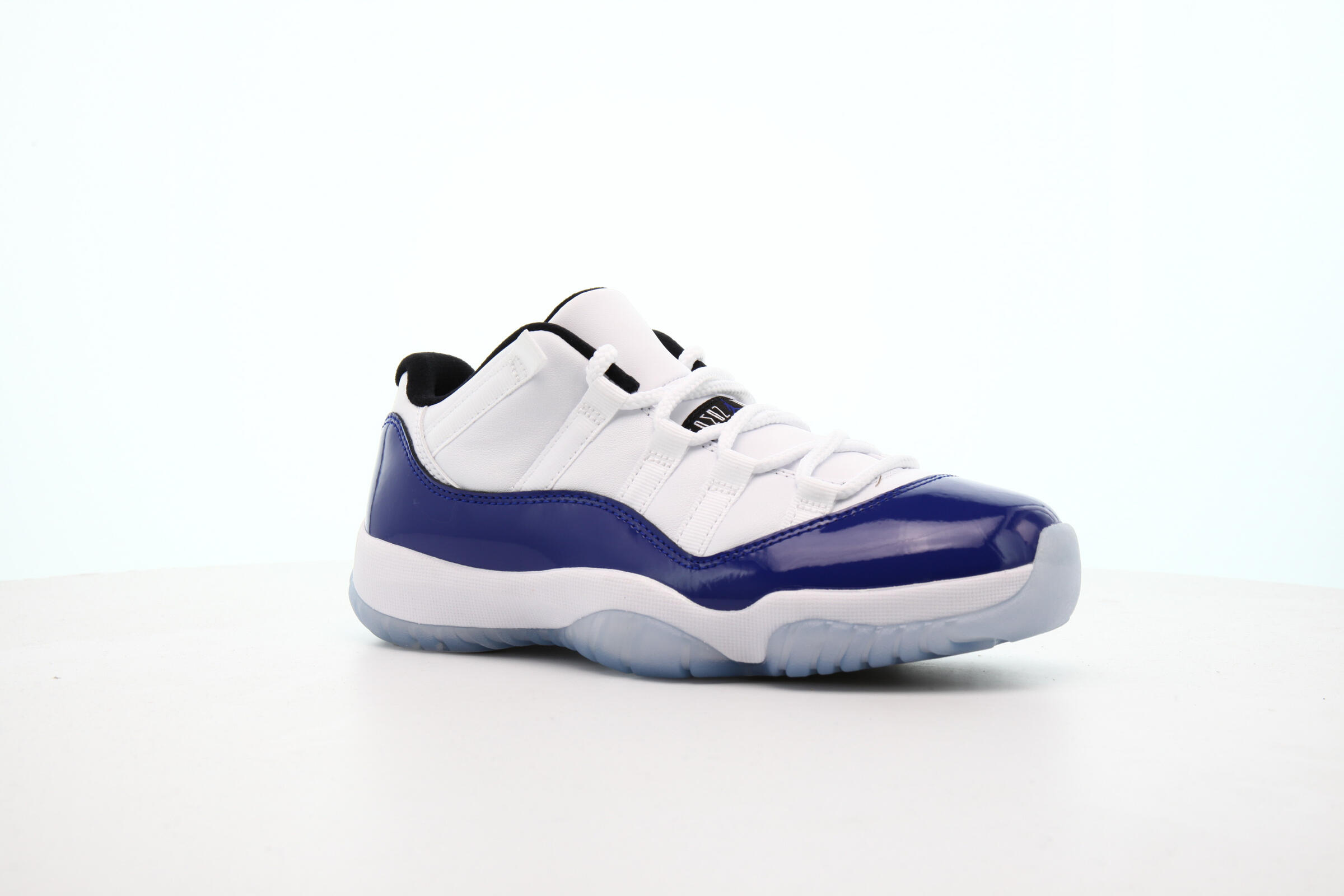 Jordan 11 blue concord best sale